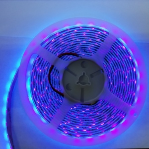 ROLLO DE LUZ NEGRA 12V 